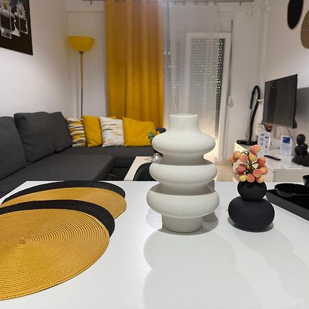 Pagrati Apartment Διαμέρισμα Παγκράτι Aten Exteriör bild